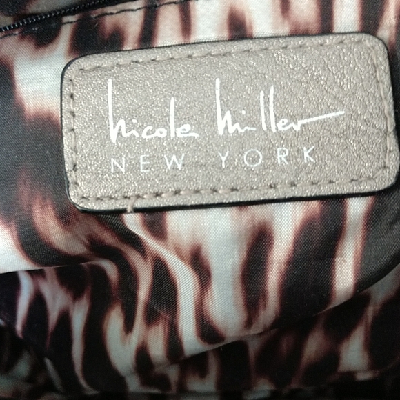 Nicole Miller Purse - Picture 6 of 8